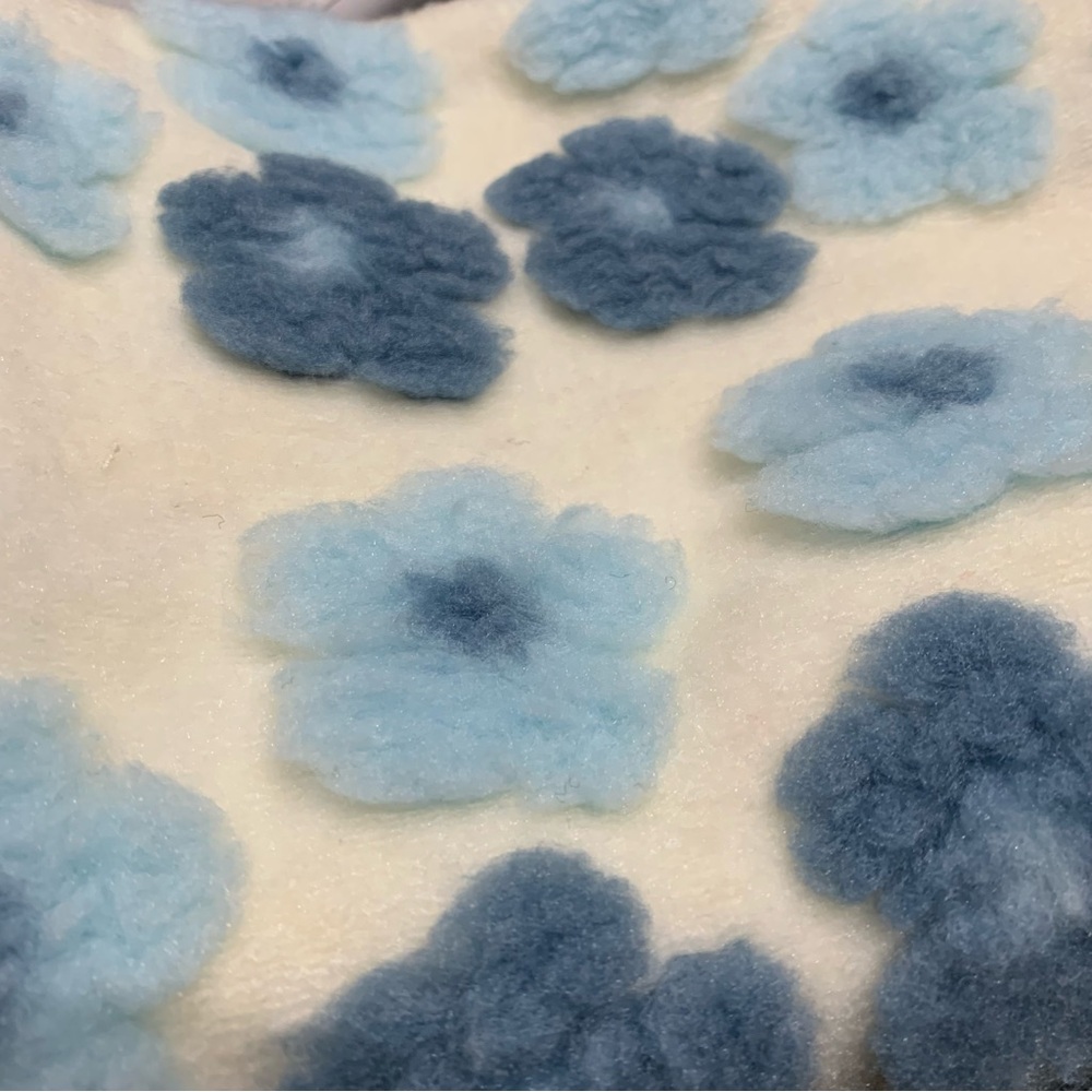Throw Pillow Cover 16x16 Floral Faux Fur Plush NEW Blue Boho Modern Cottage - Picture 3 of 3